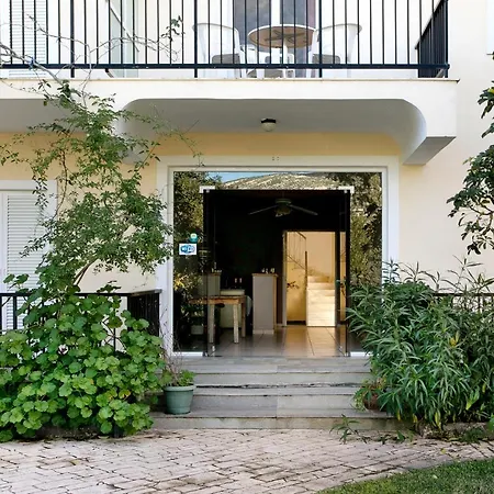 Dolphin Sea View 12 *